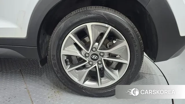 Hyundai All New Tucson id 3375207 из Кореи 15