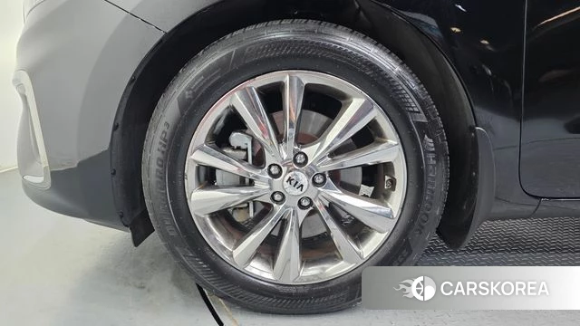 Kia The New Carnival id 4331619 из Кореи 15