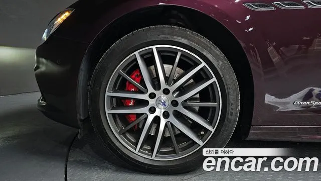 Maserati Ghibli id 2827404 из Кореи 15