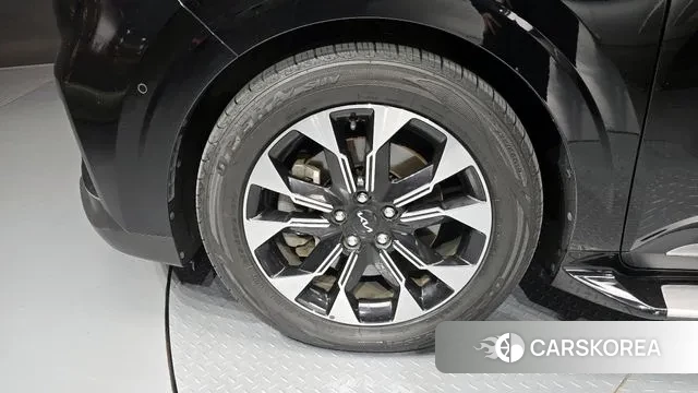 Kia Carnival 4th generation id 3300393 из Кореи 15