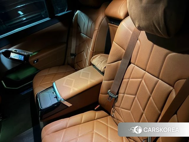 BMW 7 Series (G70) id 4499380 из Кореи 8