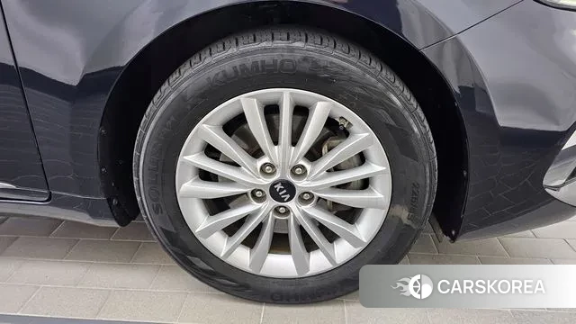 Kia K7 Premier id 3402548 из Кореи 15
