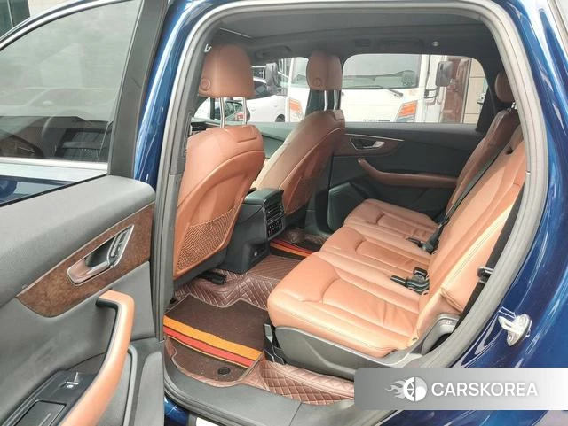 Audi Q7 2021 Синий из Китая, фото 5
