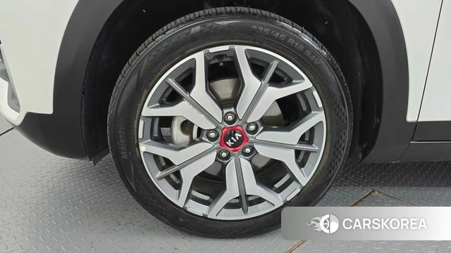 Kia Seltos id 4894965 из Кореи 25