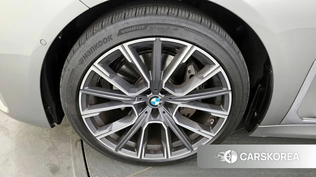 BMW 7 Series (G11) id 4250452 из Кореи 15