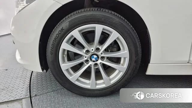 BMW 3 Series (F30) id 2902886 из Кореи 15