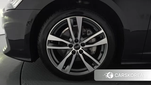 Audi A6 (C8) id 3011287 из Кореи 15