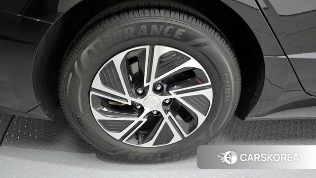 Hyundai Sonata Hybrid (DN8) id 4384105 из Кореи 25