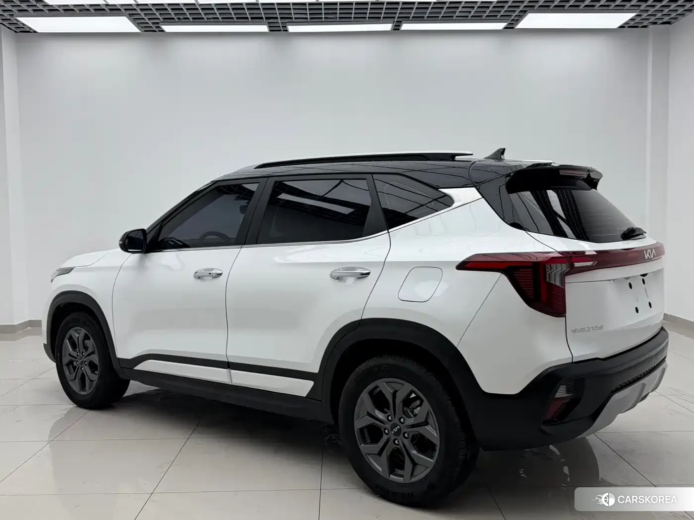 Kia Seltos id 4629531 из Китая 10