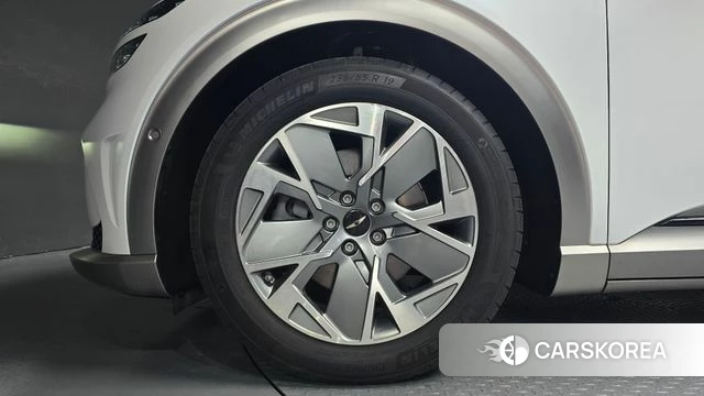 Genesis GV60 id 3859640 из Кореи 15