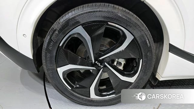 Kia EV6 id 4433223 из Кореи 32