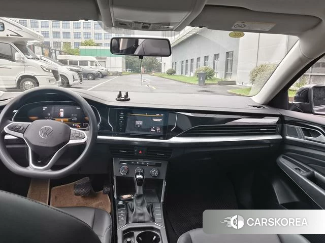 Volkswagen Passat 2025 Черный из Китая, фото 5