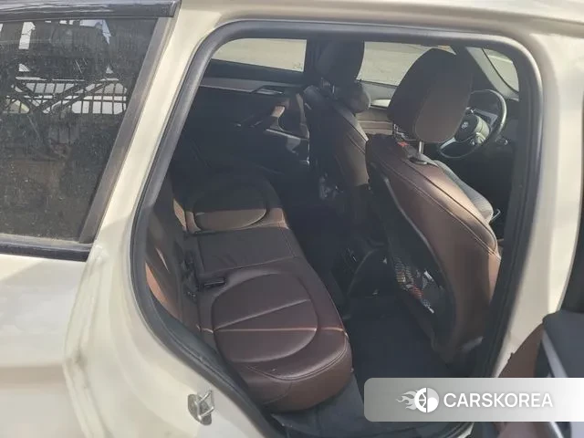 BMW X1 (F48) 2022 Белый из Кореи, фото 5