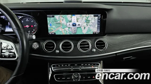 Mercedes-Benz E-Class W213 id 2695914 из Кореи 15