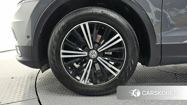 Volkswagen Tiguan second Generation id 4294118 из Кореи 15