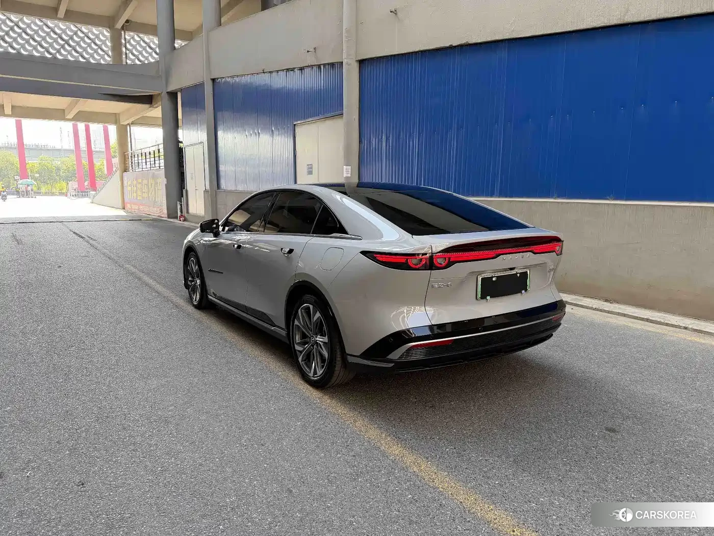 Mazda EZ-6 2025 Silver/gray из Китая, фото 5