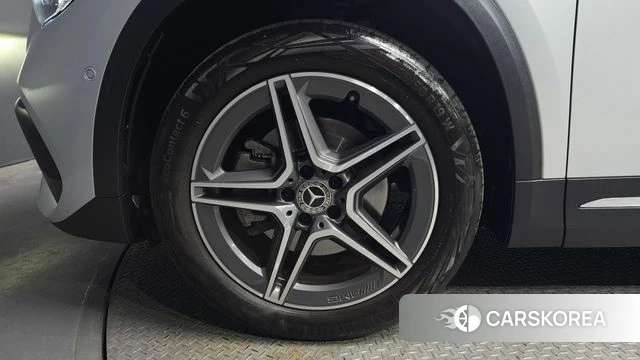 Mercedes-Benz GLA - Class H247 id 4331013 из Кореи 28
