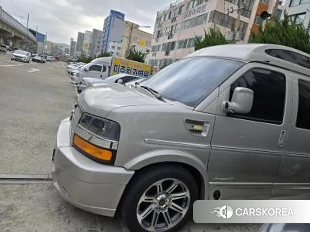 Chevrolet Express Van 2019 Серебряный из Кореи, фото 5