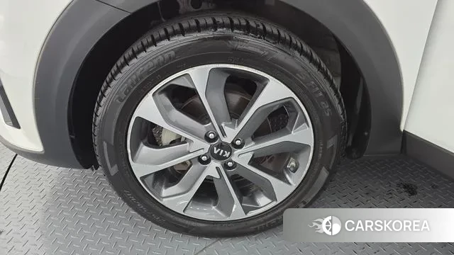 Kia Stonic id 3055648 из Кореи 15