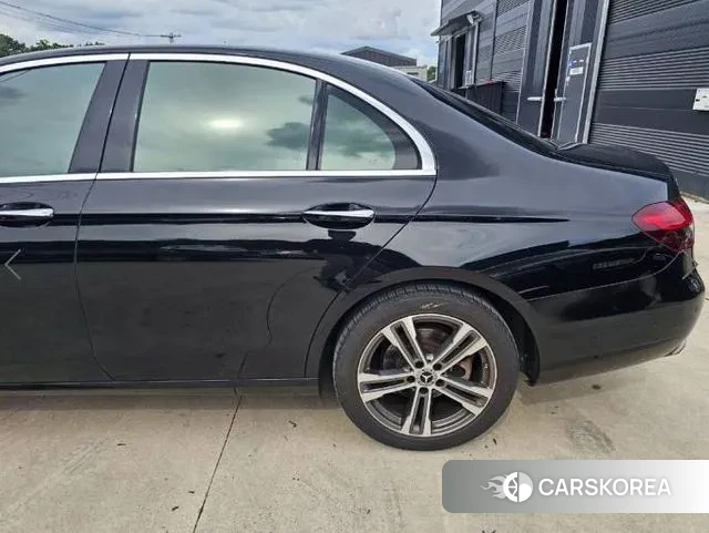 Mercedes-Benz E-Class W213 id 3058013 из Кореи 8