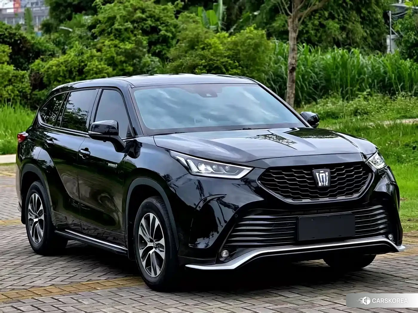 Toyota Crown 2023 Черный из Китая, фото 5