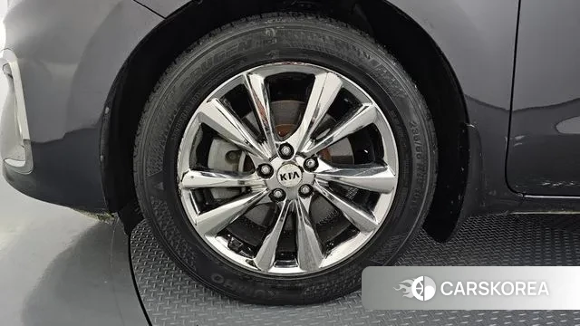 Kia The New Carnival id 3233808 из Кореи 15