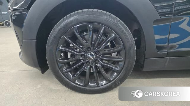 Mini Cooper Clubman id 3940567 из Кореи 15