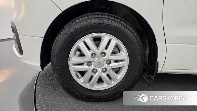 Hyundai The New Grand Starex id 4849200 из Кореи 25