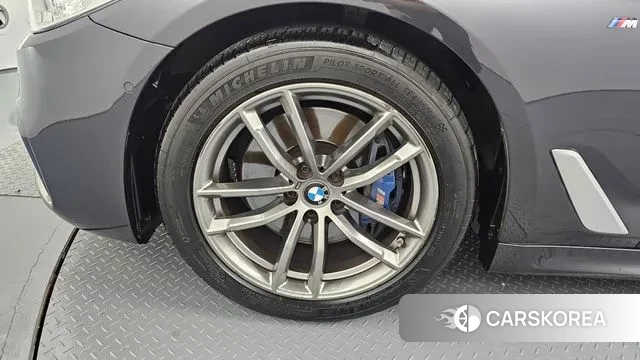 BMW 5 Series (G30) id 3055780 из Кореи 15