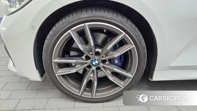 BMW 3 Series (G20) id 3384230 из Кореи 15