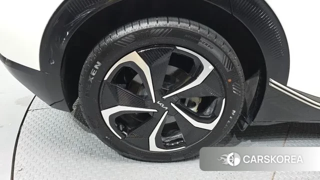 Kia EV6 id 3690750 из Кореи 15