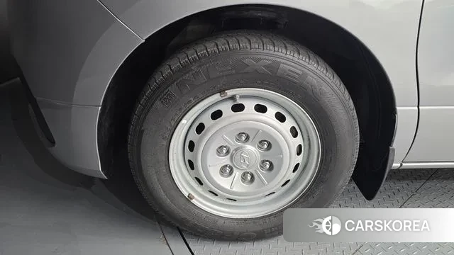 Hyundai The New Grand Starex id 3583461 из Кореи 15