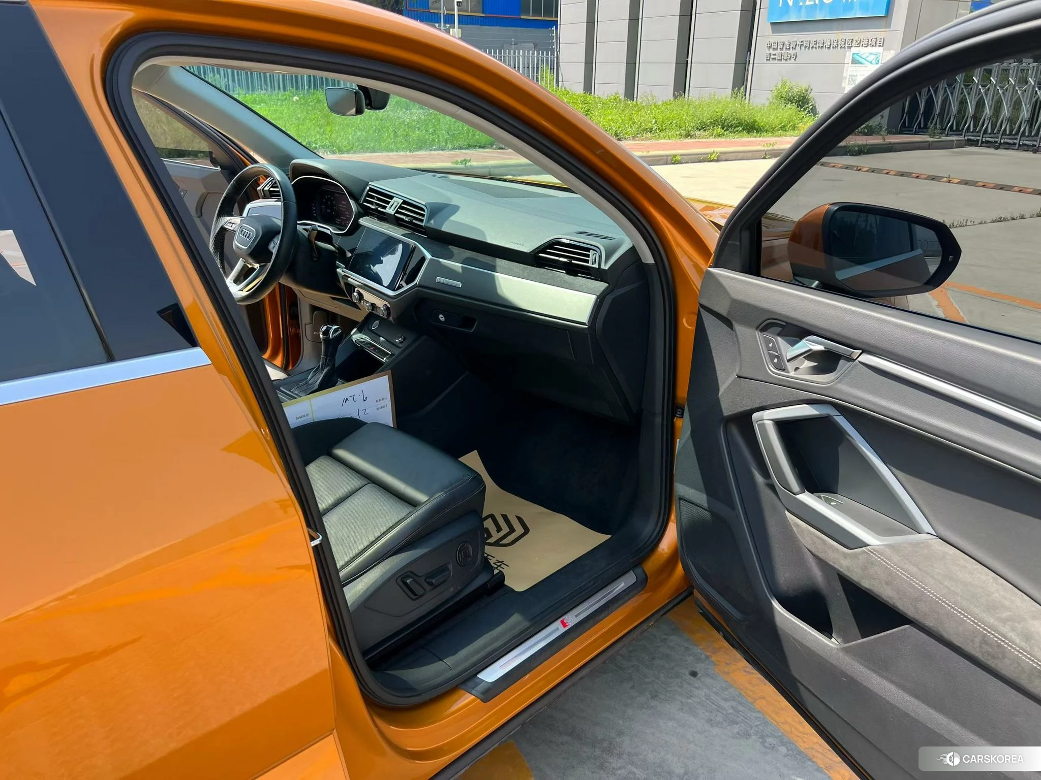 Audi Q3 Sportback 2020 Оранжевый из Китая, фото 5