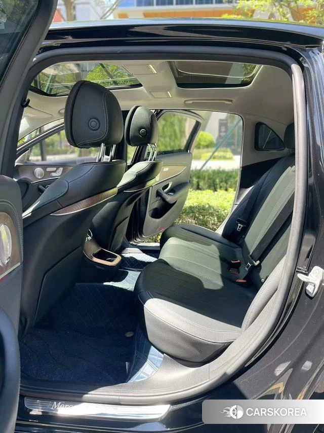 Mercedes-Benz E-class 2021 Черный из Китая, фото 6