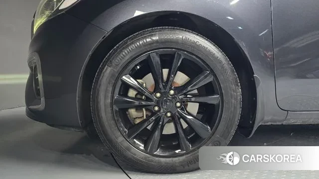 Kia The New Carnival id 3469910 из Кореи 15