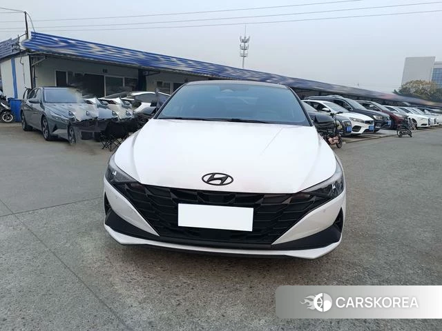 Hyundai Elantra id 4359596 из Китая 17