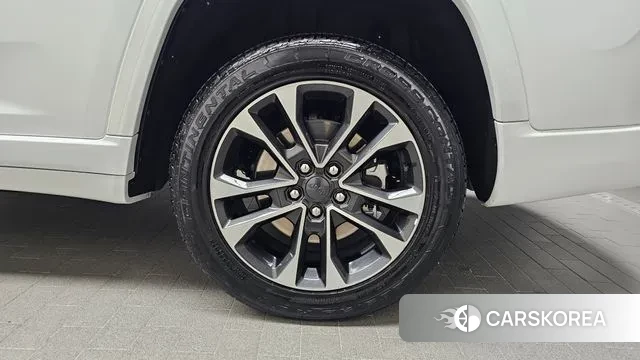 Jeep Grand Cherokee (WL) id 3758894 из Кореи 15