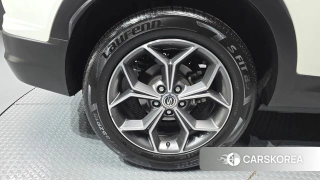 Ssangyong Beautiful Korando id 3905009 из Кореи 15