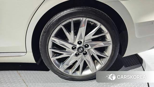 Hyundai The New Grandeur IG id 4019879 из Кореи 15