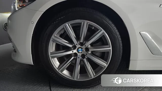 BMW 5 Series (G30) id 3677388 из Кореи 15