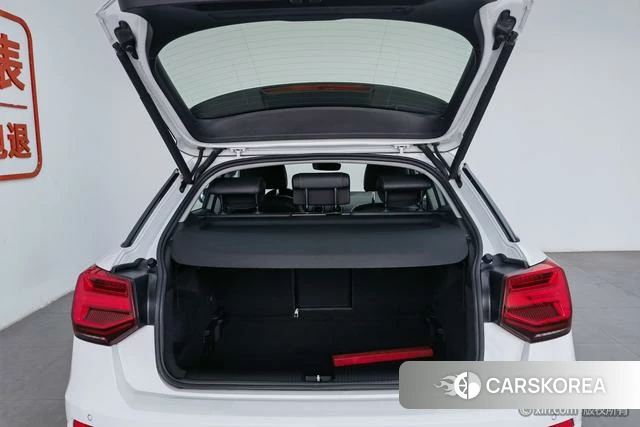 Audi Q2L id 4212274 из Китая 19