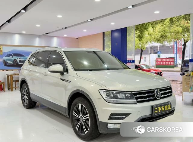 Volkswagen Tiguan L id 4276317 из Китая 11