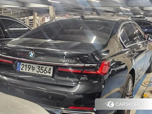 BMW 7 Series (G11) 2021 Черный из Кореи, фото 5