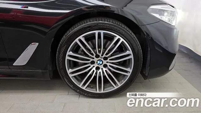 BMW 5 Series (G30) id 2956885 из Кореи 15