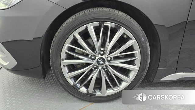 Hyundai Grandeur IG id 4502473 из Кореи 15