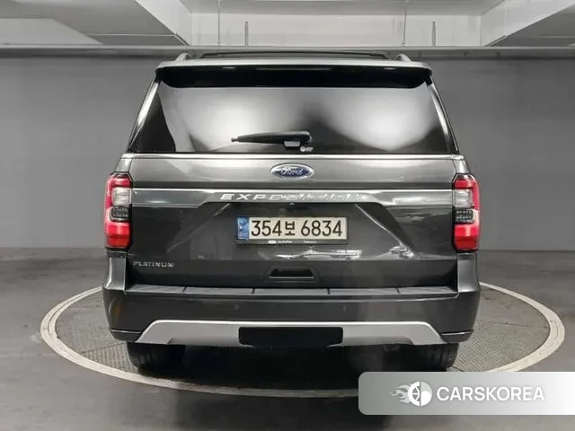 Ford Expeditation id 3343699 из Кореи 15