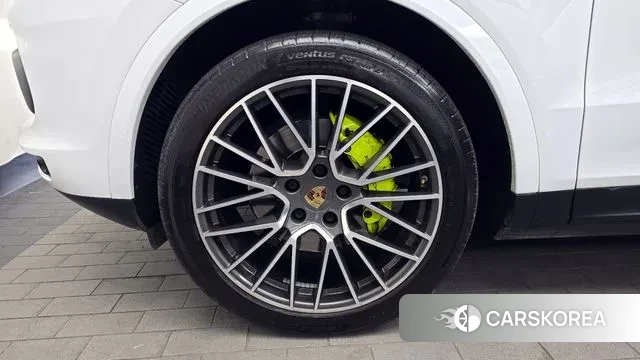 Porsche Cayenne (PO536) id 3498801 из Кореи 15