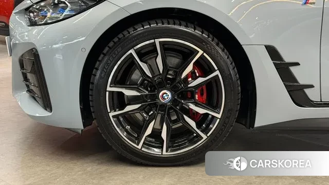 BMW i4 id 3680367 из Кореи 15