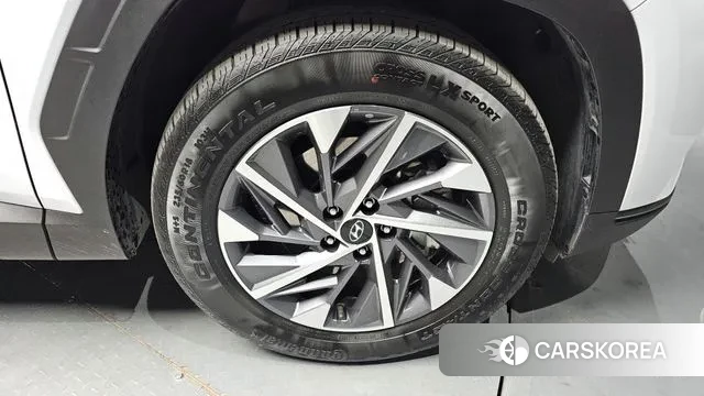 Hyundai Tucson (NX4) id 3533658 из Кореи 15