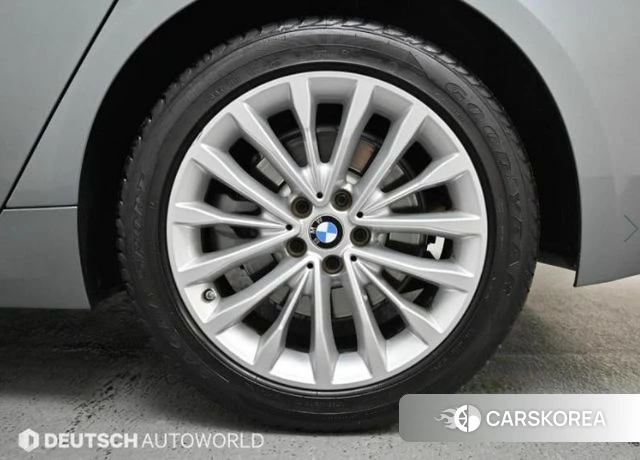BMW 5 Series (G30) id 4755047 из Кореи 15